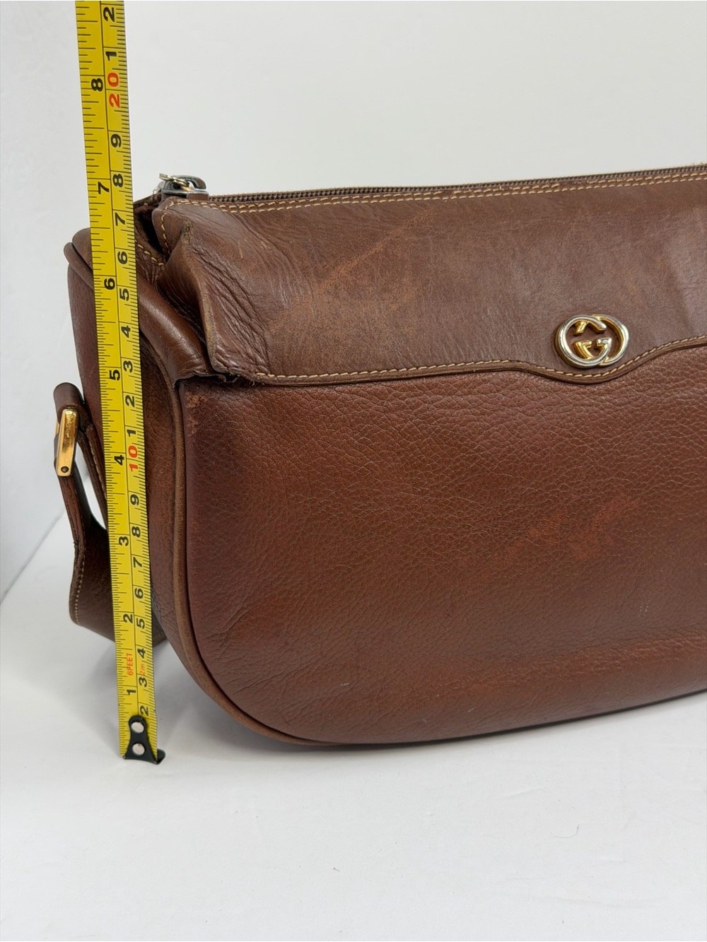 Authentic Gucci Crossbody Bag Brown chestnut Leather Shoulder Bag GG - Fair poor - Picture 16 of 16